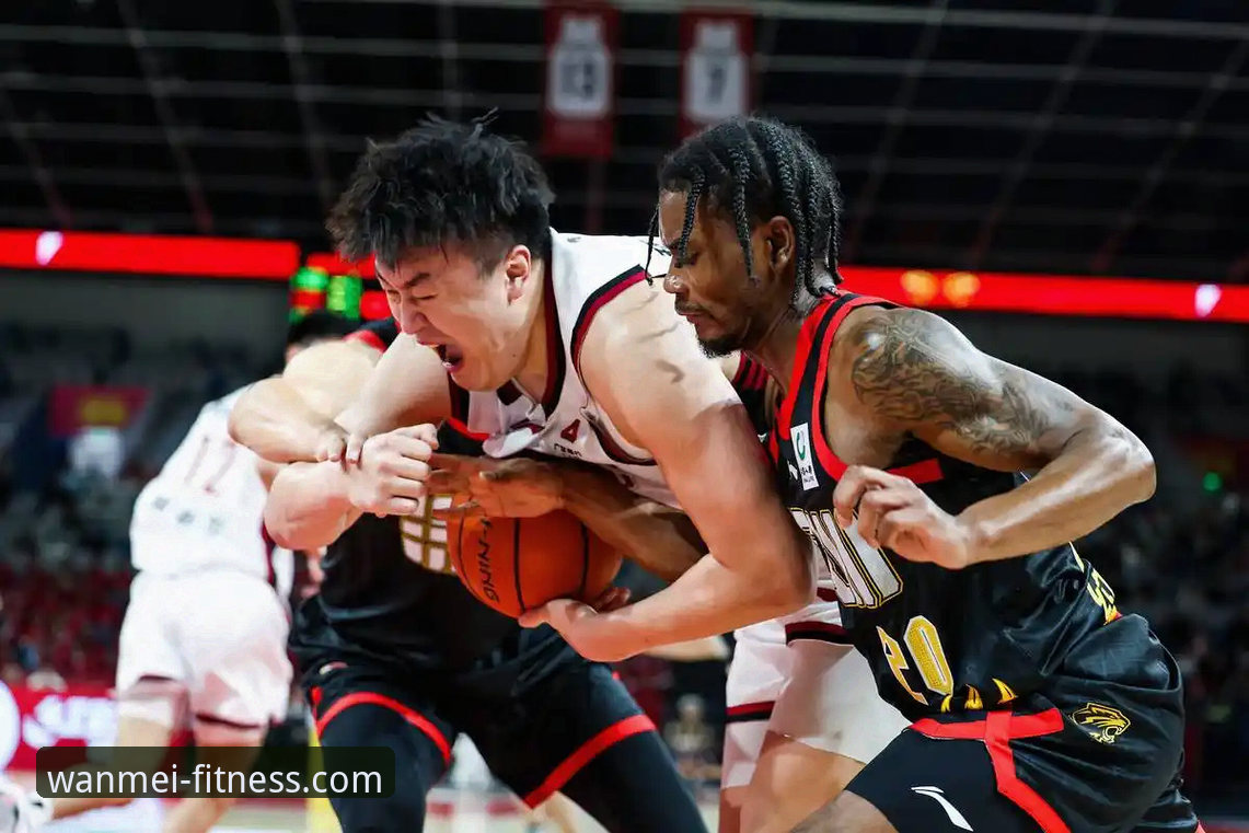 CBA季后赛vs完美体育APP：一场横扫与平台选择的双重对决